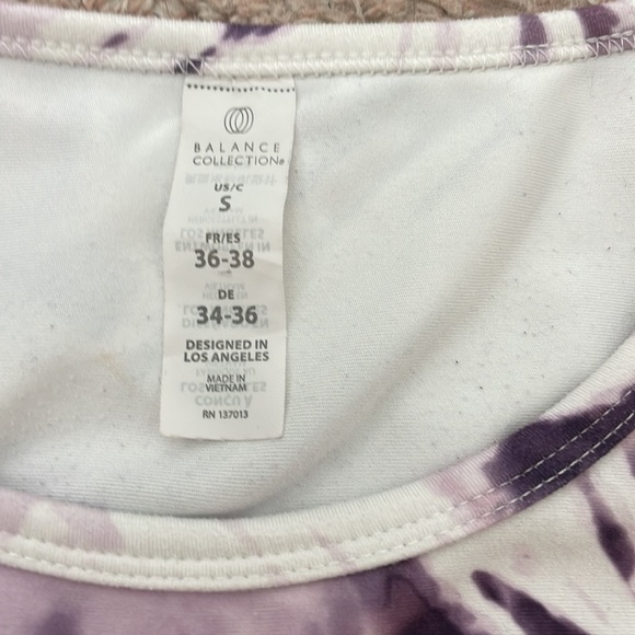 athletic cropped tank top size small - Picture 2 of 3